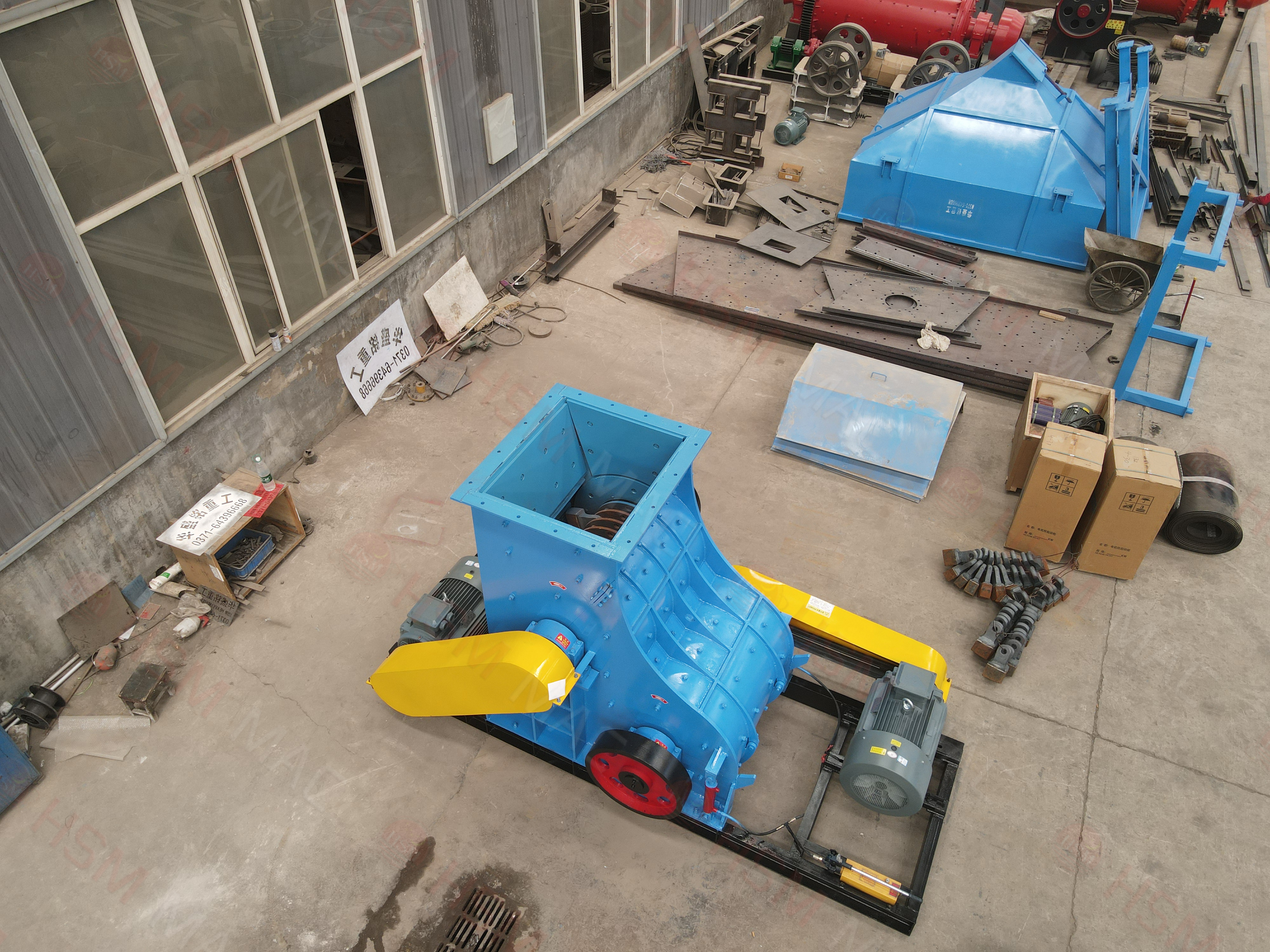 頁(yè)巖粉碎機(jī)